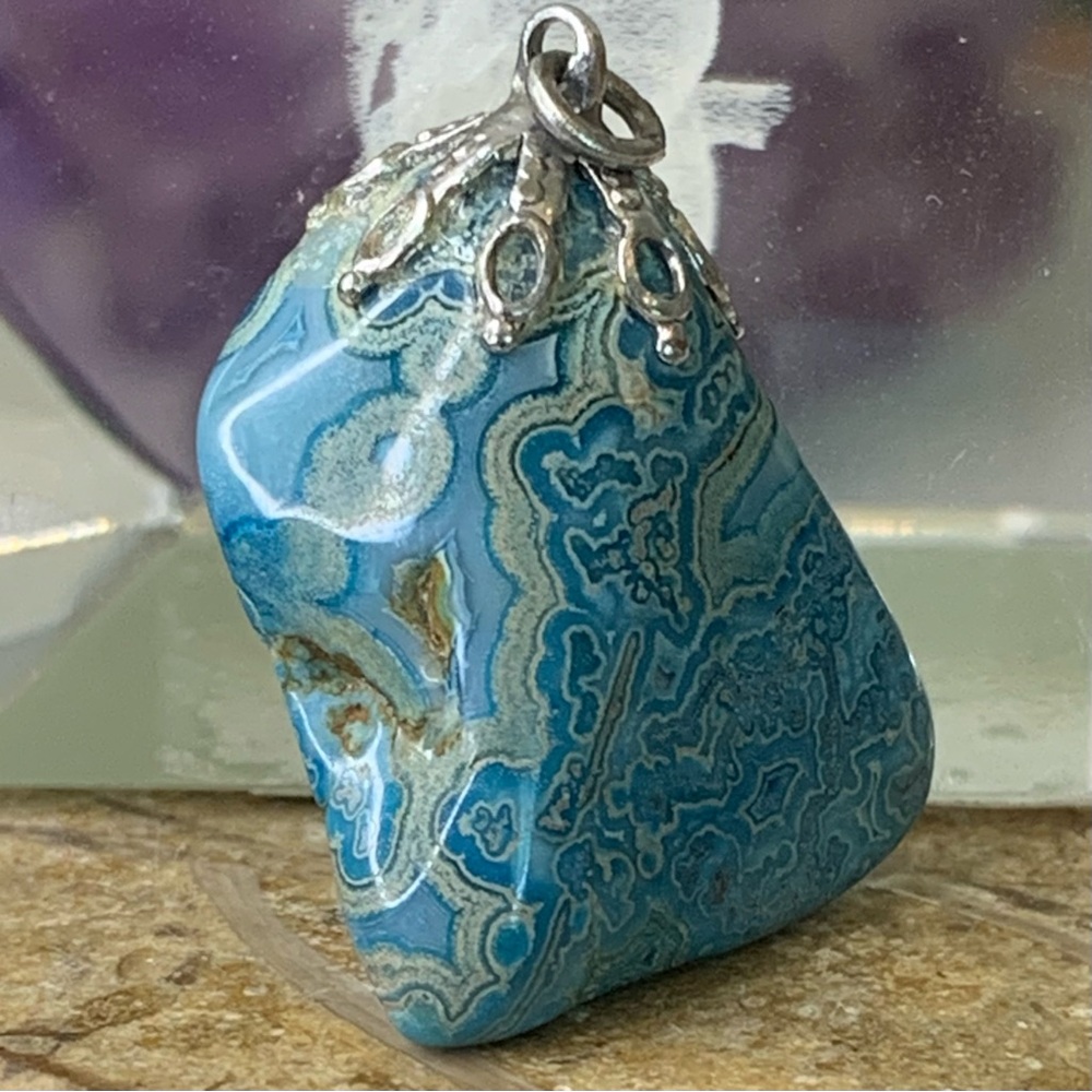 Vintage Blue Crazy Lace Agate Pendant Natural Stone Silver Tone Filigree Cap .9" - Picture 7 of 10